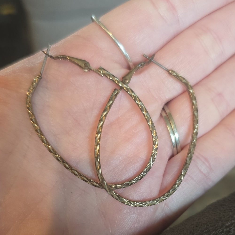 Gold-Tone Textured Hoop Earrings - Women Jewelry - Picture 2 of 2